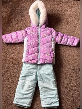 Spyder Girls' Pink Star Puffer Jacket & Mint Snow Bibs Set - 2T